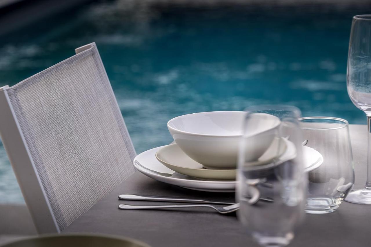 Chez Sabine Et Eric Maison Pour 6 Personnes Avec Piscine Chauffee Andenne Exteriör bild